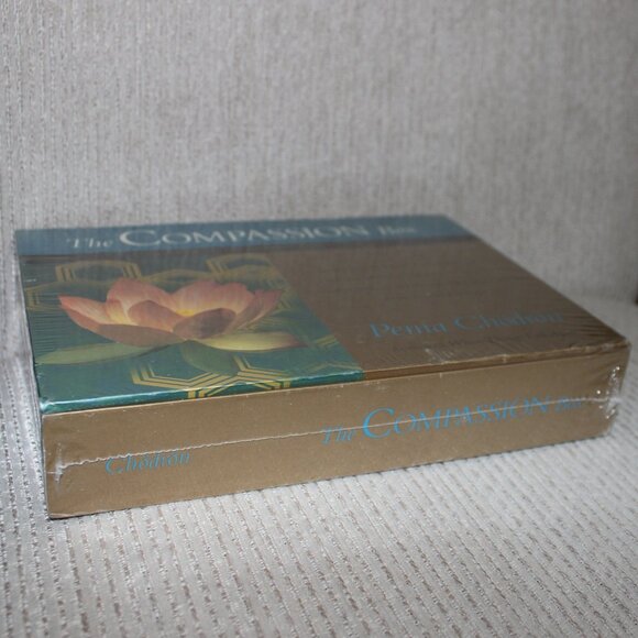 3/$88❤️sealed 1st Ed. The Compassion Box: Book, CD & 59 Card Deck Pema Chödrön - Picture 4 of 9